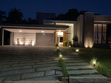 Casa em Condom�nio � Venda