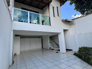 Casa Geminada � Venda